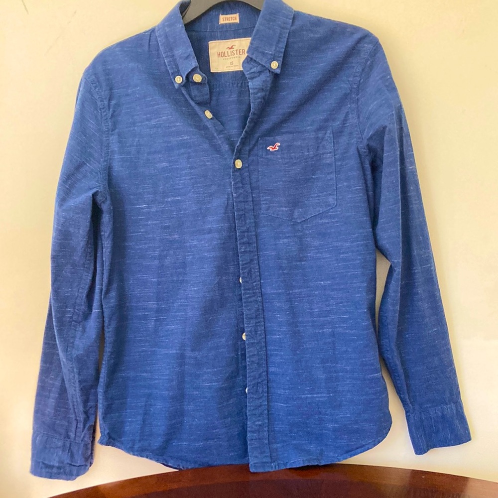 Hollister Men’s Blue Button Down